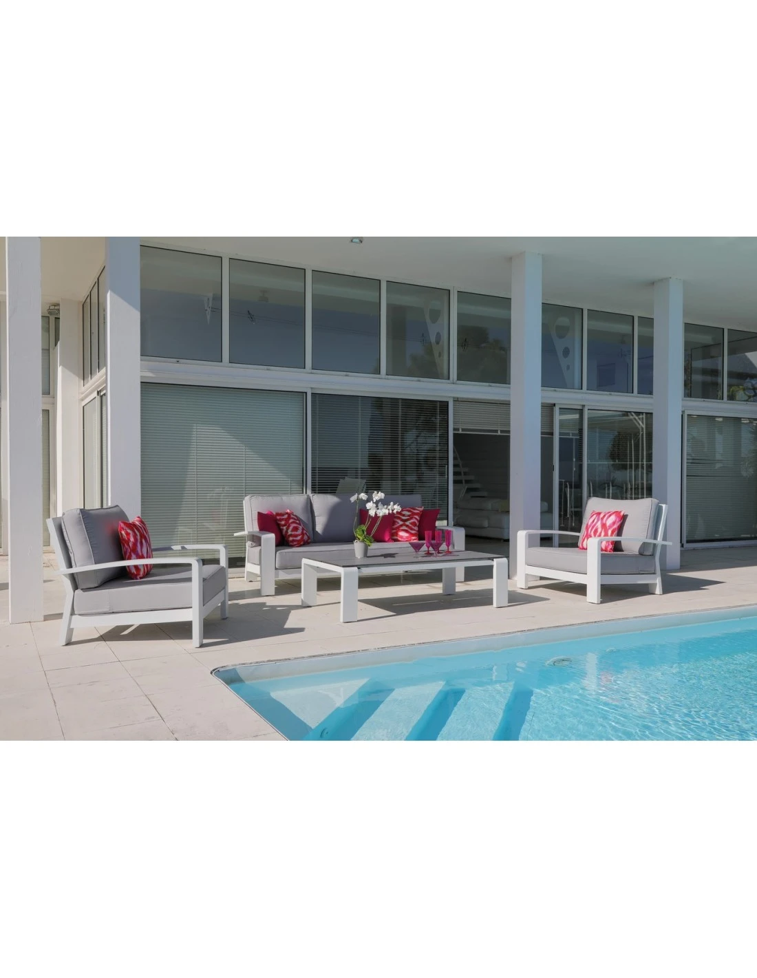 Fauteuil Cordouan En Aluminium Blanc Ou Graphite - Blanc / Gris Clair 4 Fauteuil Cordouan En Aluminium Blanc Ou Graphite - Blanc / Gris Clair - Image 2